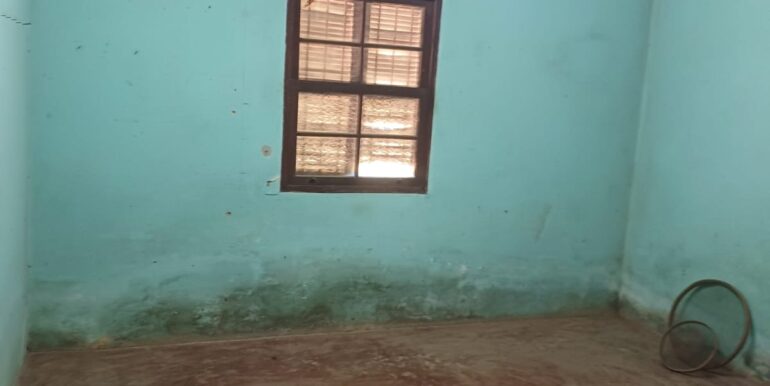 WhatsApp Image 2025-05-28 at 14.53.13 (4)