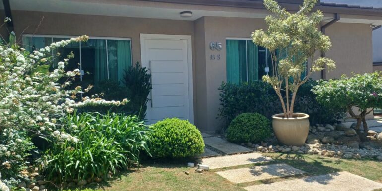 WhatsApp Image 2025-10-06 at 13.51.29 (1)