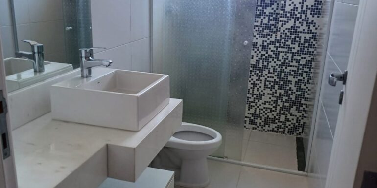 WhatsApp Image 2025-10-06 at 13.51.31 (2)