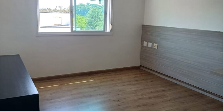 WhatsApp Image 2025-10-06 at 13.51.31