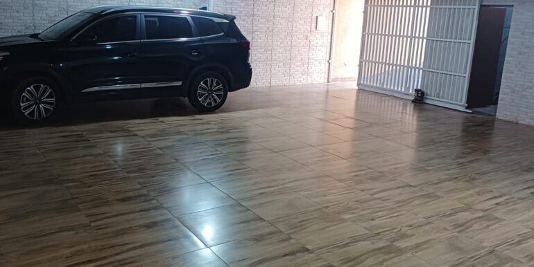 WhatsApp Image 2025-10-06 at 13.51.57 (1)