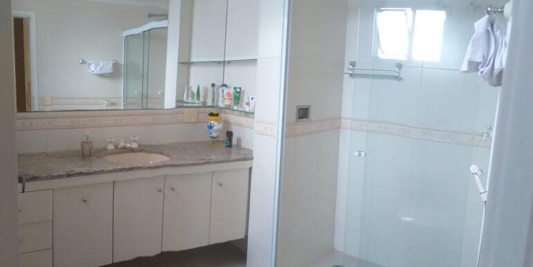 WhatsApp Image 2025-06-24 at 15.41.39